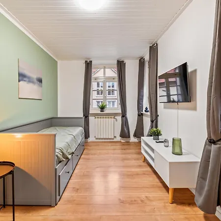 Sali Homes Uebernachten Im Kulturdenkmal - Weinort Apartment Besigheim